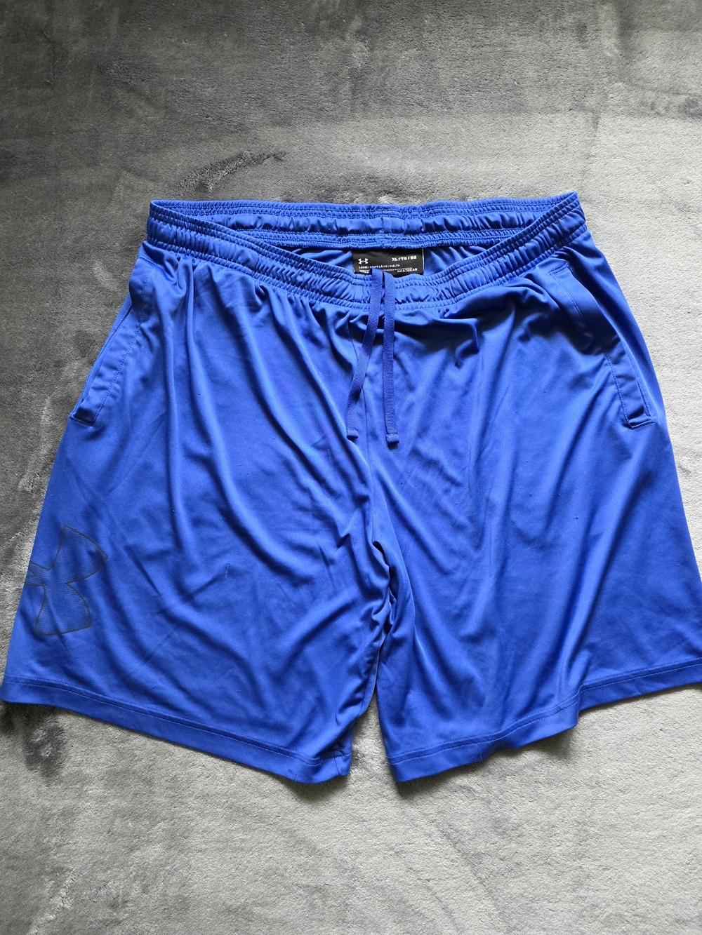 Under Armour Men’s HeatGear XL Loose Blue Athletic Shorts